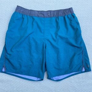 Vuori turquoise shorts